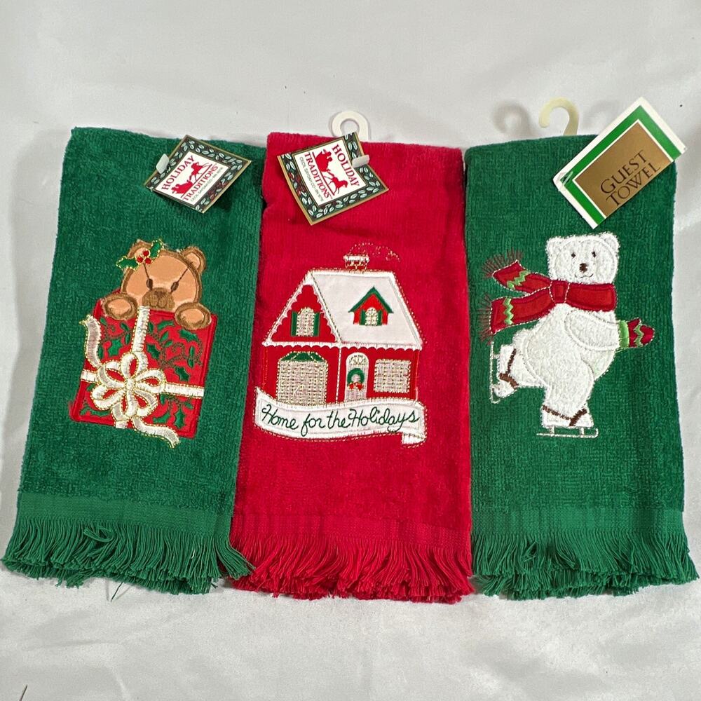 Vintage 100% Cotton Holiday Christmas Guest Towels Set of 3 Bears Green Red